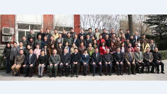 魯迅文學院第十一屆高研班學員名單　丁　天　金鴻梅　狄　青　孫　未　張　渝　粟光華　魏增軍　葛水平　陳麥啟　王相勤　周翠華　丁玉龍　李學江　樸長吉　韓　雪　陳昌平　王妍丁　鮑優娟　瀾　濤　顧　堅　陳論水　劉楚仁　劉小平　歐逸舟　徐小燕　盧衛平　吳彪華　許雪萍　謝凌潔　韓芍夷　范　穩　馮小涓　敖　超　彭　澎　吳文莉　夢　野　李學輝　張存學　王亞楠　韓銀梅　趙元文　秦安江　李小重　張玉國　高萬紅　毛　竹　洪　玲　周蓬樺　陳　涌　康　橋　李　駿　姜莉莉　凌偉清