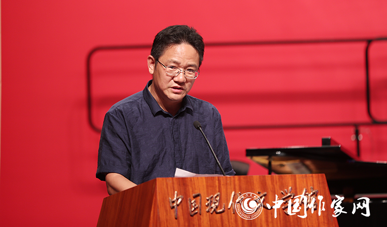 胡弦代表詩歌獎獲獎作家發表感言