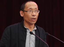 張二棍：個人深處的真相　　只有我們的作品，才是回饋白紙與黑字的唯一方式，才是弘揚道德與正義的不二選擇。[詳細]