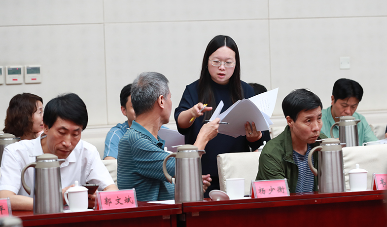 聯絡員分發、清點選票