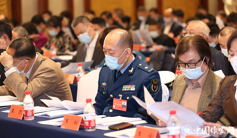 12月12日，中國作家協會第九屆全國委員會第六次全體會議在京舉行