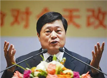 【熊召政】	劉復生丨《歷史小說的轉折與<張居正>》；	劉保昌丨《重塑“楚狂”——長篇歷史小說<張居正>的經典性意義》。