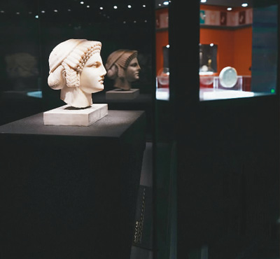 這次展覽共展出127件/套文物。  　　（中國文物交流中心供圖）