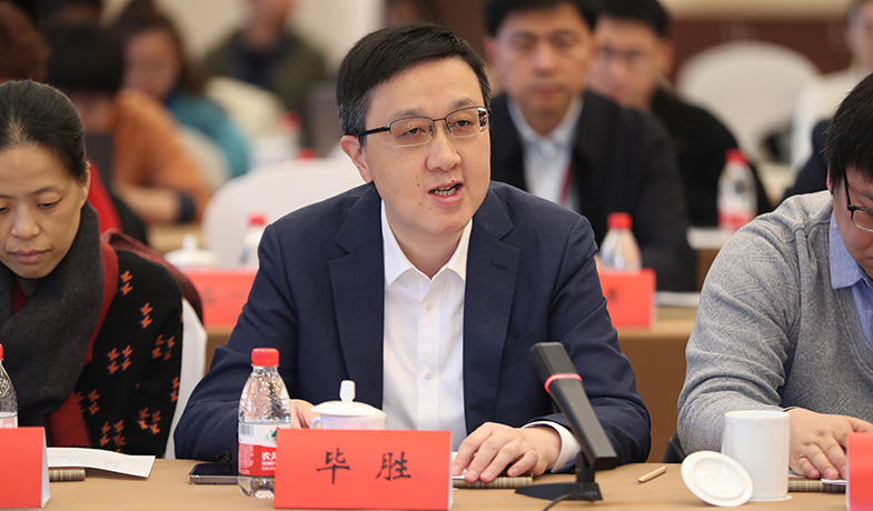 獲獎作品出版社代表畢勝發言