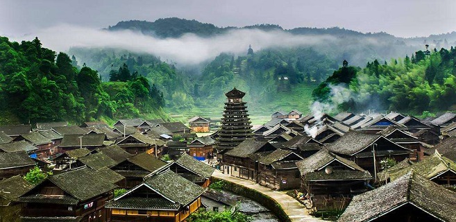 走向光,成為光
——略談郭喬的小說集《倒帶》