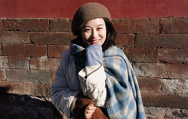 “新浪潮”訪談 | 孫孟媛：找點(diǎn)甜的東西，像螞蟻一樣背著往前爬