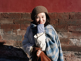 孫孟媛：找點(diǎn)甜的東西，像螞蟻一樣背著往前爬