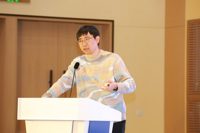 寶樹作主旨發言