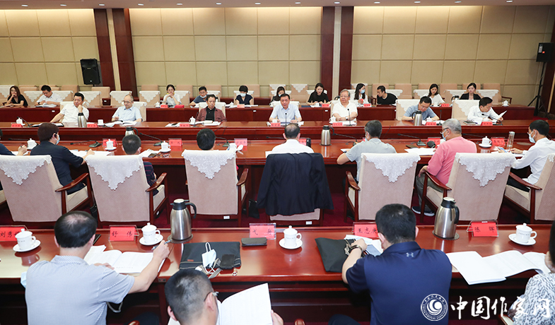 第十一屆全國優秀兒童文學獎評獎委員會第一次會議舉行