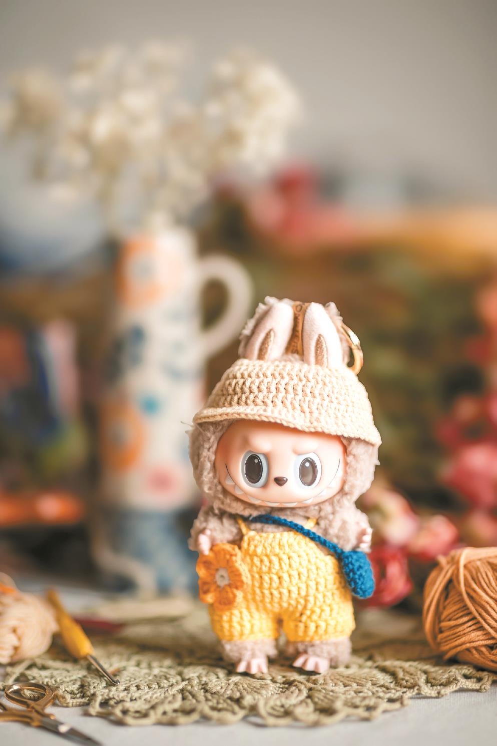 玩偶Labubu憑借“丑萌”的獨(dú)特設(shè)計(jì)迅速風(fēng)靡全球。(圖源:視覺中國)