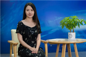 科幻文學(xué):獲獎(jiǎng)作品《改造天才》
作者:賈煜
獲獎(jiǎng)感言在這部書中,我還刻意設(shè)定了“副作用”這一情節(jié):當(dāng)孩子們獲得超常能力時(shí),他們的情感、記憶甚至人性本真逐漸被技術(shù)侵蝕。這一設(shè)定暗含我對(duì)教育的思考:在追求效率與成果的今天,我們是否忽視了孩子成長中最珍貴的東西——好奇心、同理心與面對(duì)失敗的勇氣?